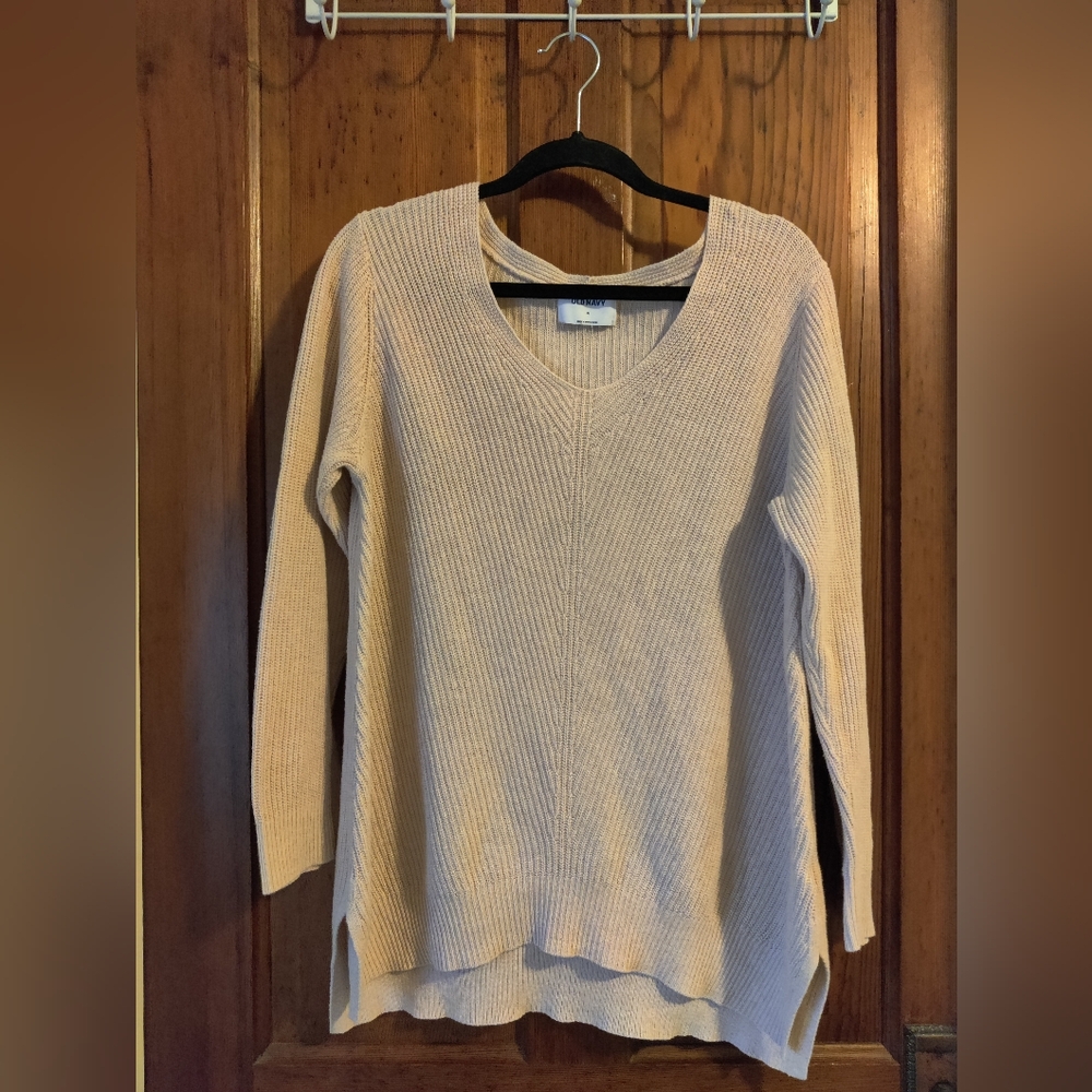 Old Navy Women's Beige Scoop Neck Sweater